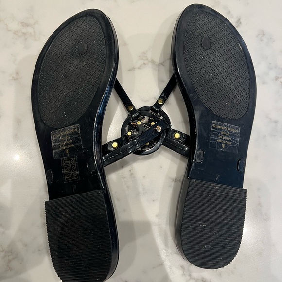 Tory Burch
Mini Miller Jelly Thong Sandal - Picture 4 of 7